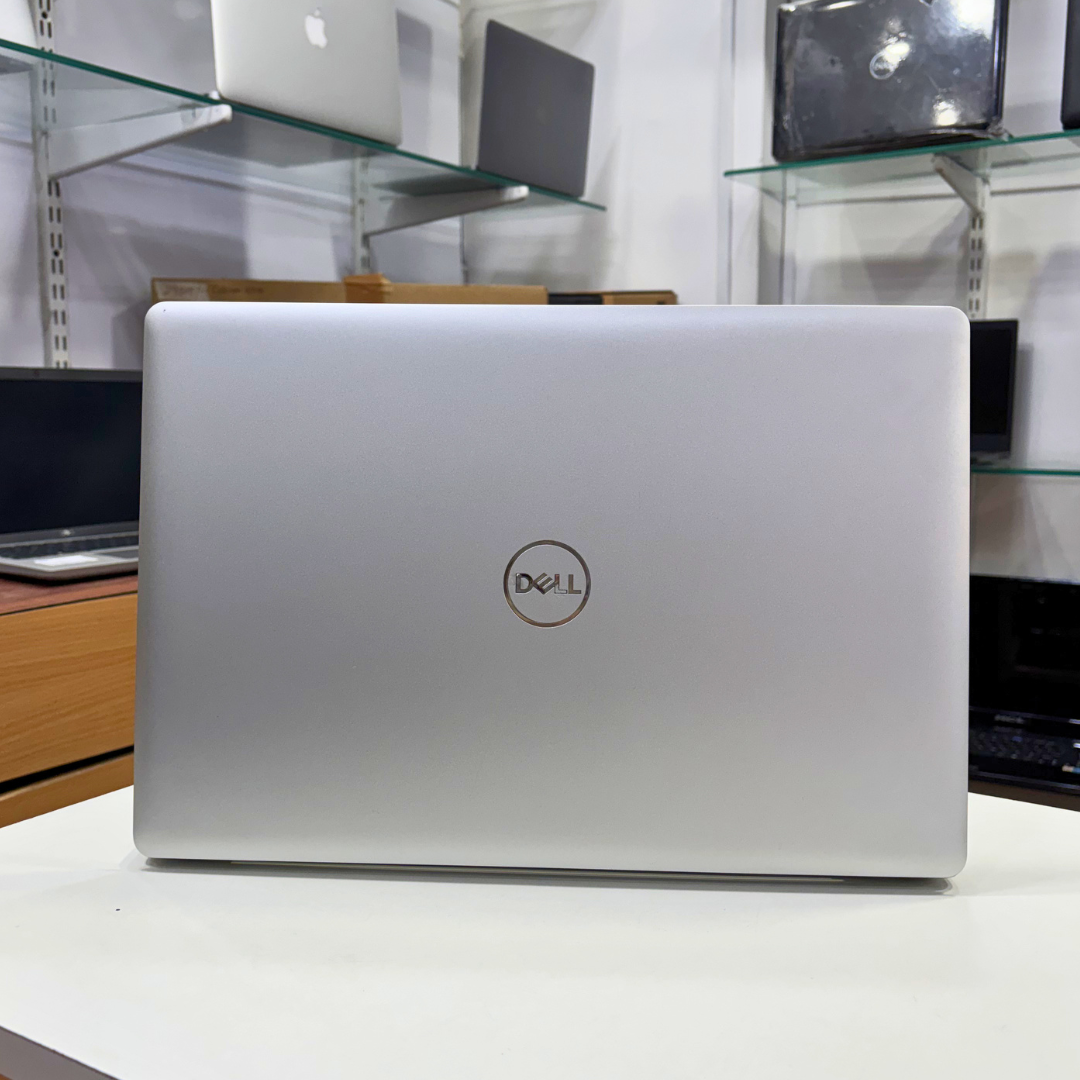 Dell Inspiron 3583 Intel Core i5 8th Gen, 8GB RAM, 256GB SSD, 15.6