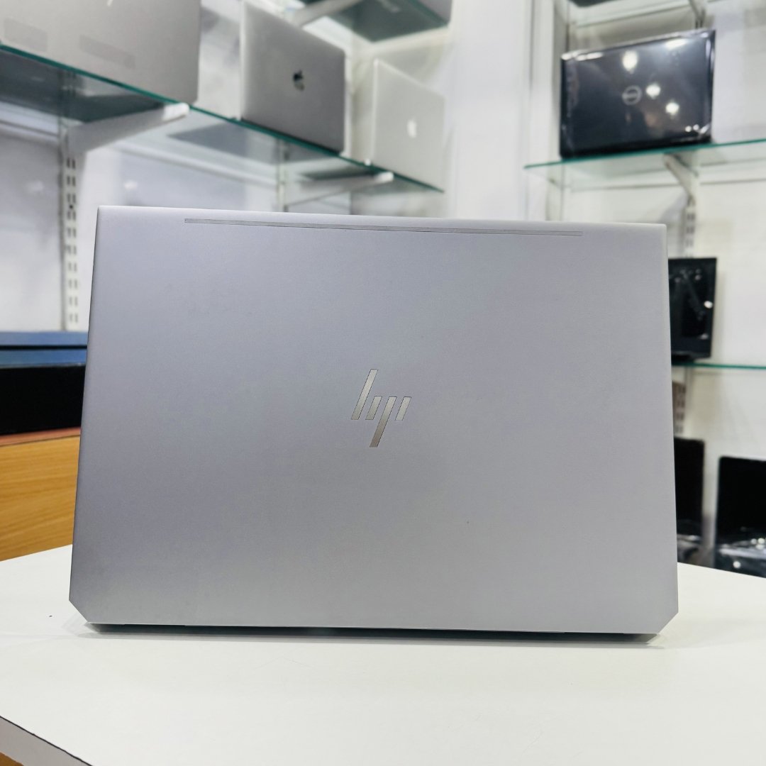 HP ZBook Studio G5 | XEON | 16 GB | 512 SSD | REFURBISHED